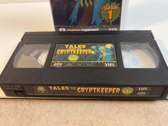 Tales from the Cryptkeeper Season One clamshell detail