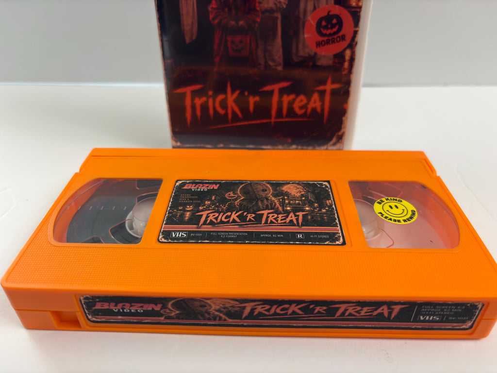 Trick ’r Treat VHS – Orange Tape – School Bus Massacre Cover Edition – Halloween Horror Custom Retro VHS – Full Screen 4:3