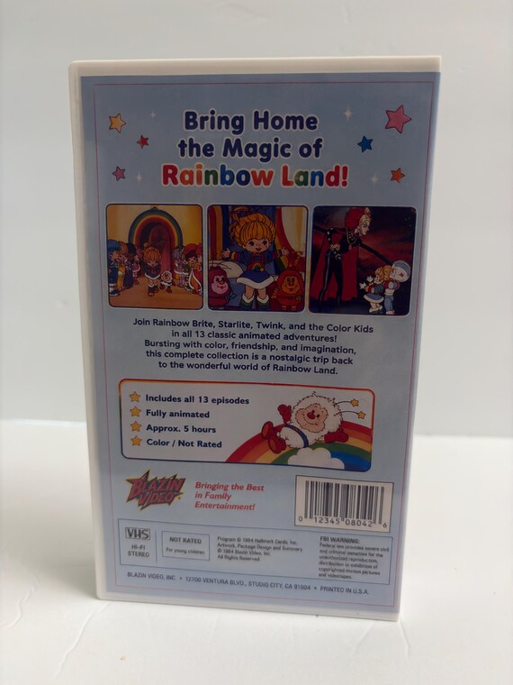 Rainbow Brite clamshell detail