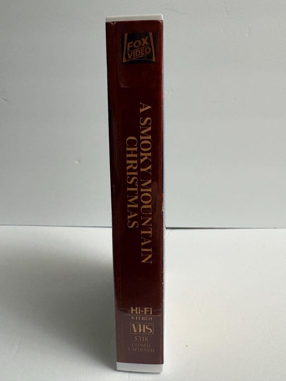 A Smoky Mountain Christmas 1986 VHS tape